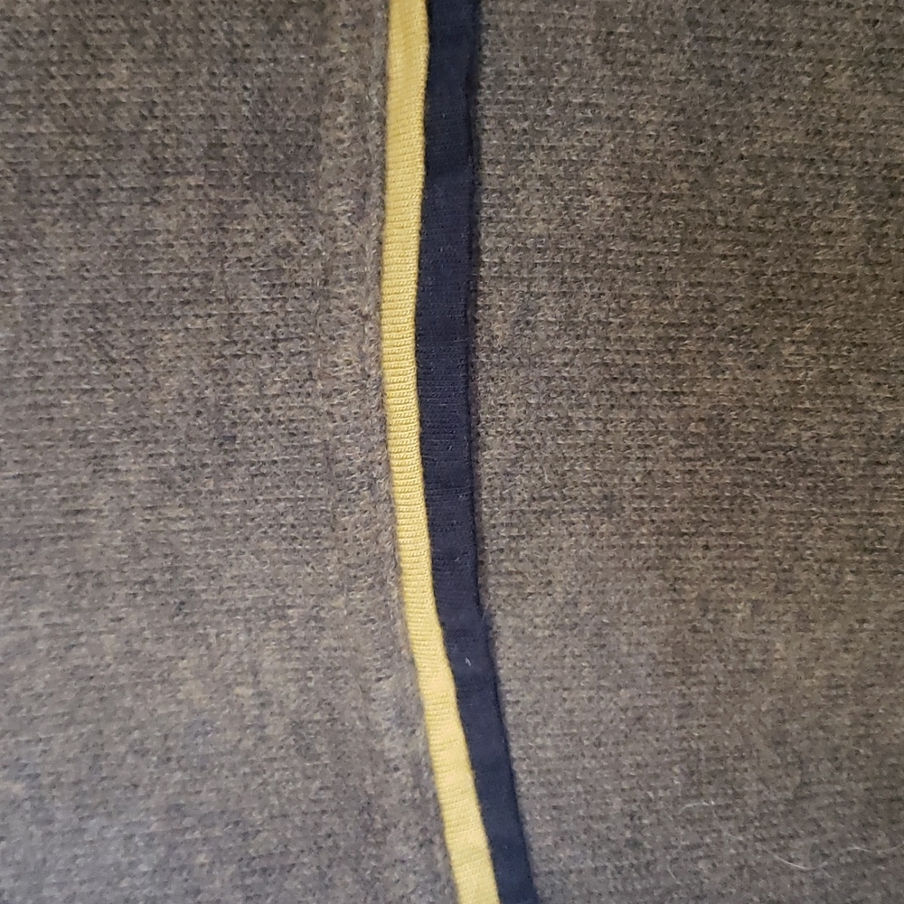 Pendleton pull over Lg - Picture 2 of 7